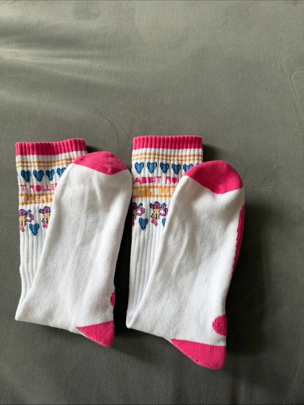 NEW Roller Rabbit White Crew Socks with Monkey and Heart Floral Pattern